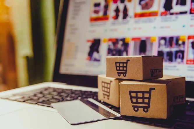 Luis Alberto Pérez González - ¡Síguelas! Estrategias inteligentes para aumentar seguridad y ahorro en tus compras online - FOTO