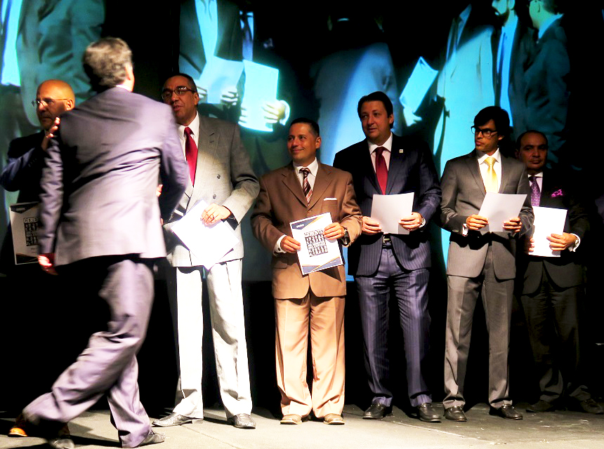 cesar-simon-garcia-urbano-taylor-100-gerentes-mas-exitosos
