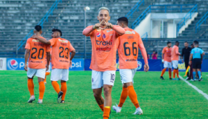 rafa arace 300x172 - Sebastian Cano Caporales: El Naranja goleó a Zamora en casa