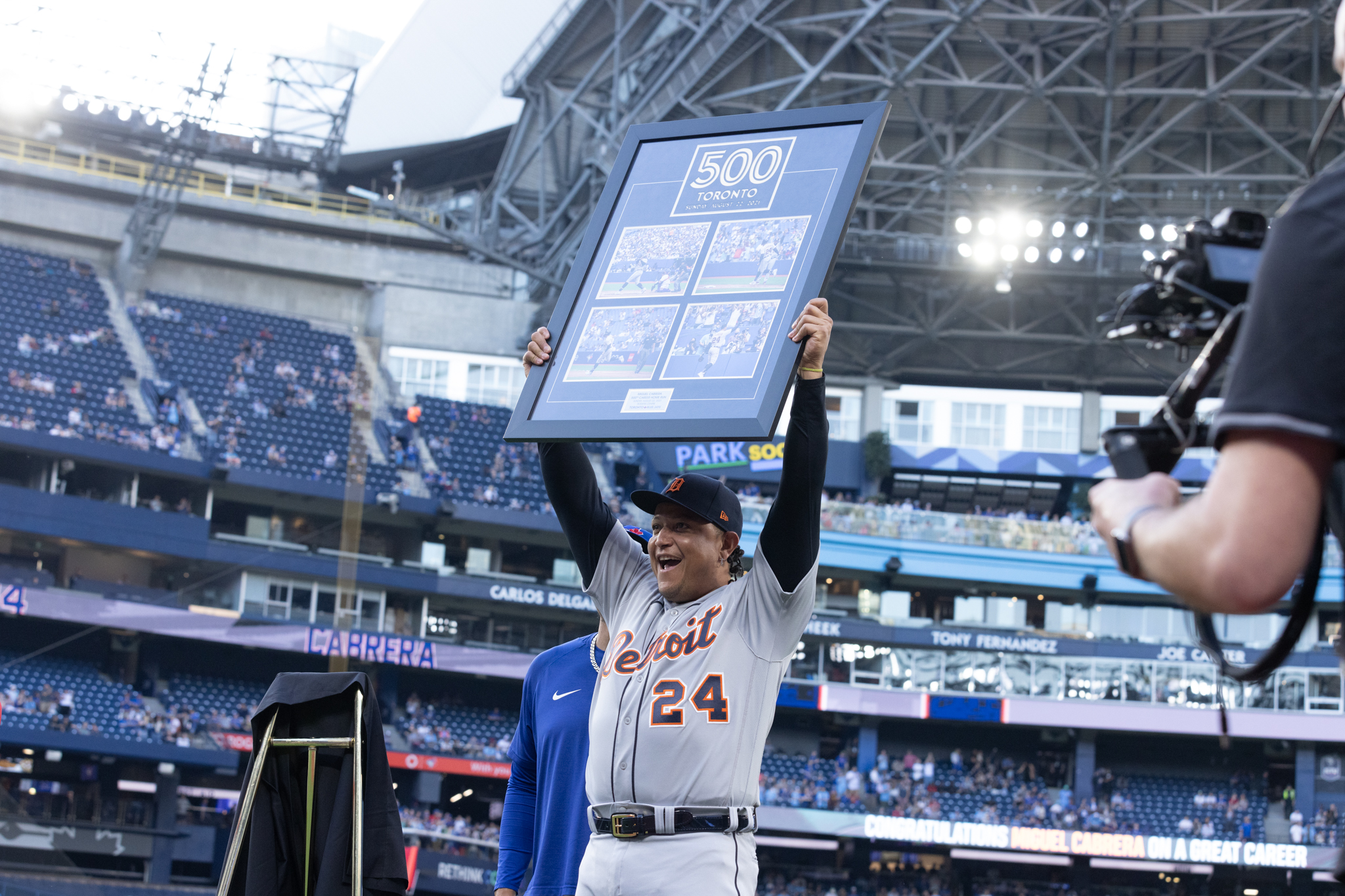 Miguel Cabrera - 500 - Toronto