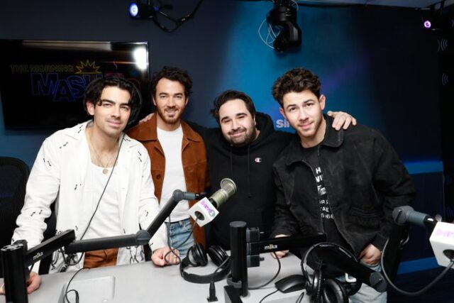 El Sumario - Los Jonas Brothers darán un concierto en el Yankee Stadium Jonas Brothers