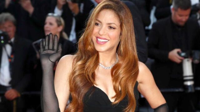 El Sumario - Shakira se convierte en la primera latina nombrada como Shakira