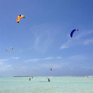 Imagen3 300x300 - Los mejores lugares para practicar deportes de aventura en Los Roques