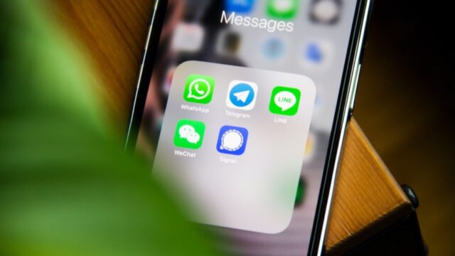 El Sumario - Whatsapp permitirá bloquear conversaciones con contraseña o huella Whatsapp