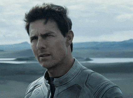 Tom Cruise confundido por la función de destacar en facebook.- Blog Hola Telcel