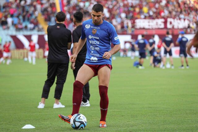 El Sumario - Venezuela y Ecuador empataron en Maturín Vinotinto