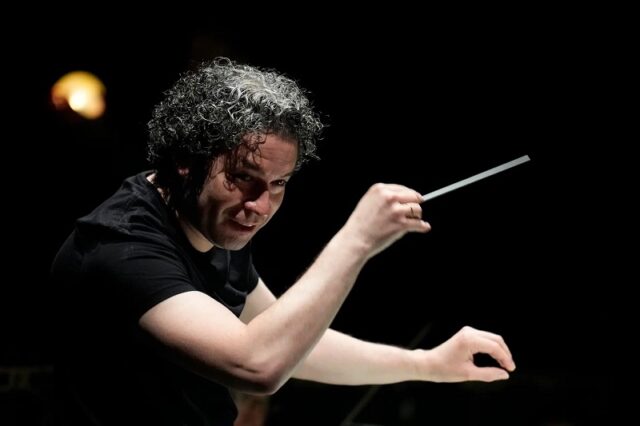 El Sumario - Gustavo Dudamel se presentará en Nueva York junto a la Orquesta Filarmónica Gustavo Dudamel