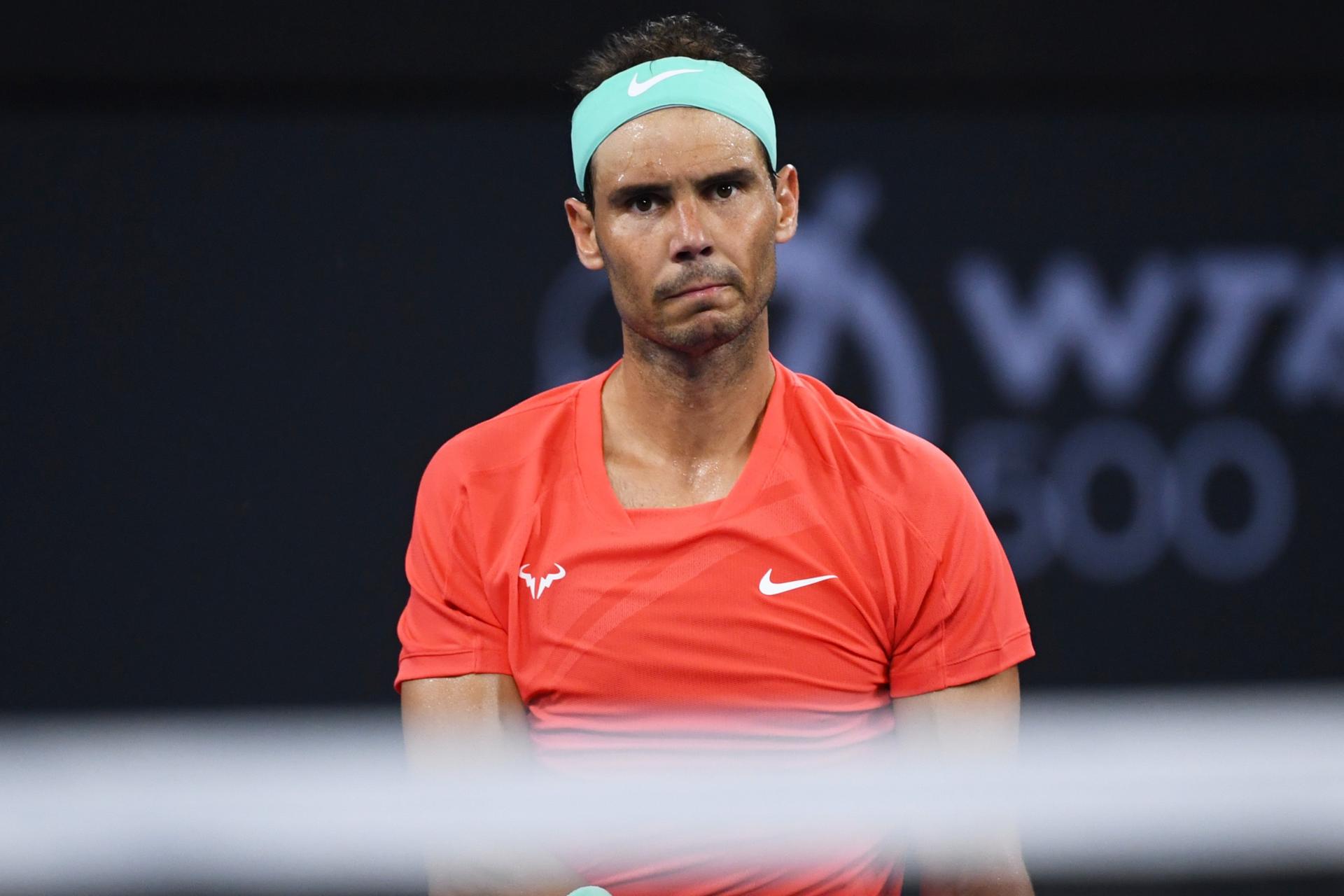 Nadal no estará en el Abierto de Australia por un microdesgarro