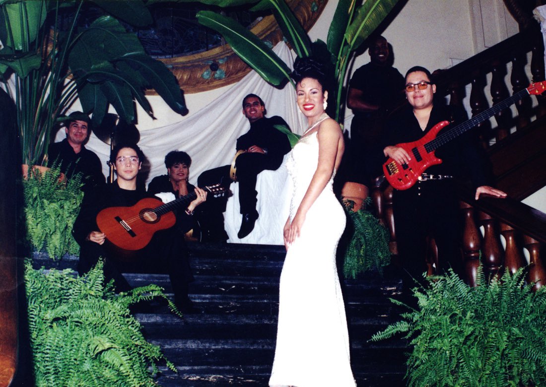 Selena Quintanilla +