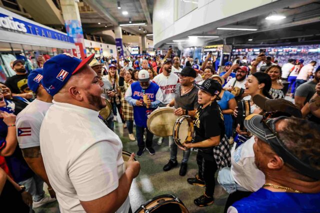 El Sumario - La Serie del Caribe registró nuevo récord de asistencia Fanáticos - Puerto Rico - Serie del Caribe-