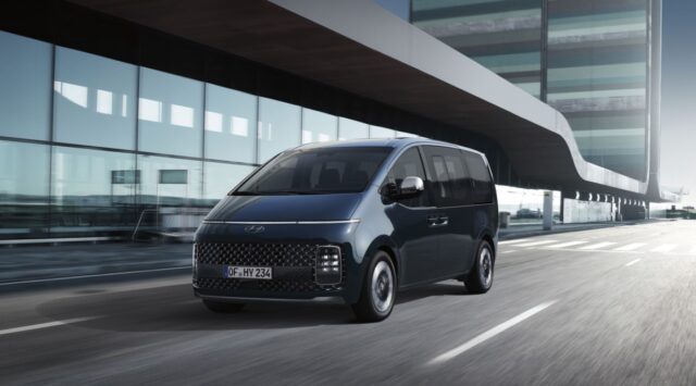 El Sumario - Hyundai Staria: Transporte ejecutivo de primera clase Hyundai-Staria