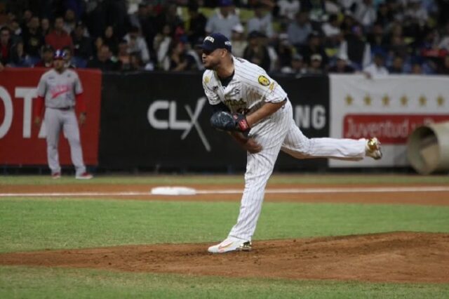 El Sumario - Jhoulys Chacín se mostró Jhoulys Chacín
