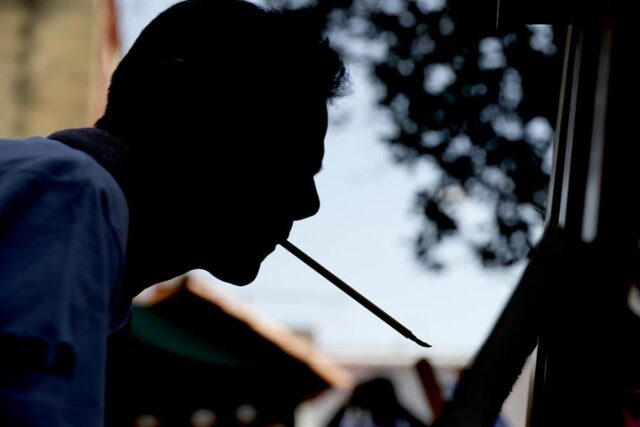 pintores discapacitados