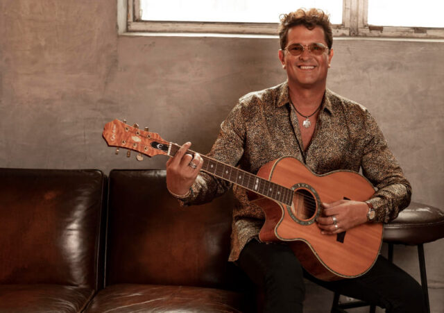 El Sumario - Carlos Vives recibirá el máximo galardón de autores estadounidenses Carlos Vives
