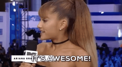Ariana Grande diciendo que algo es tan asombroso como el nuevo Motorola flexible.- Blog Hola Telcel
