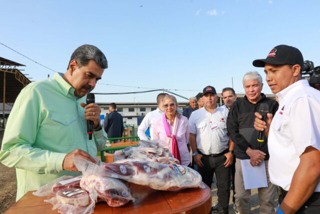 El Sumario - Economía de Venezuela crecerá un 8 % Nicolás Maduro - economía