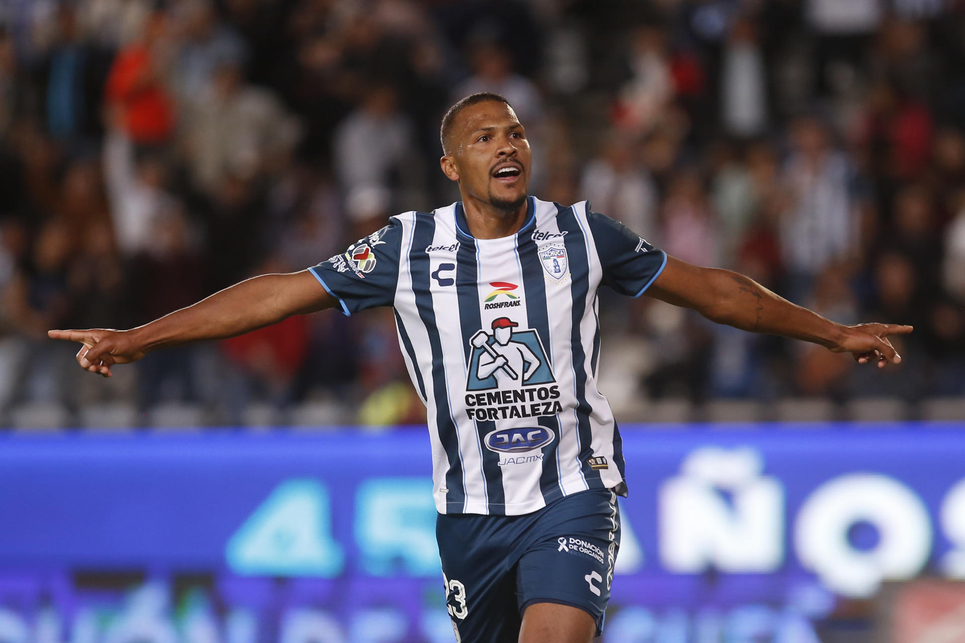 Salomón Rondón registró una noche histórica en la Concachampions