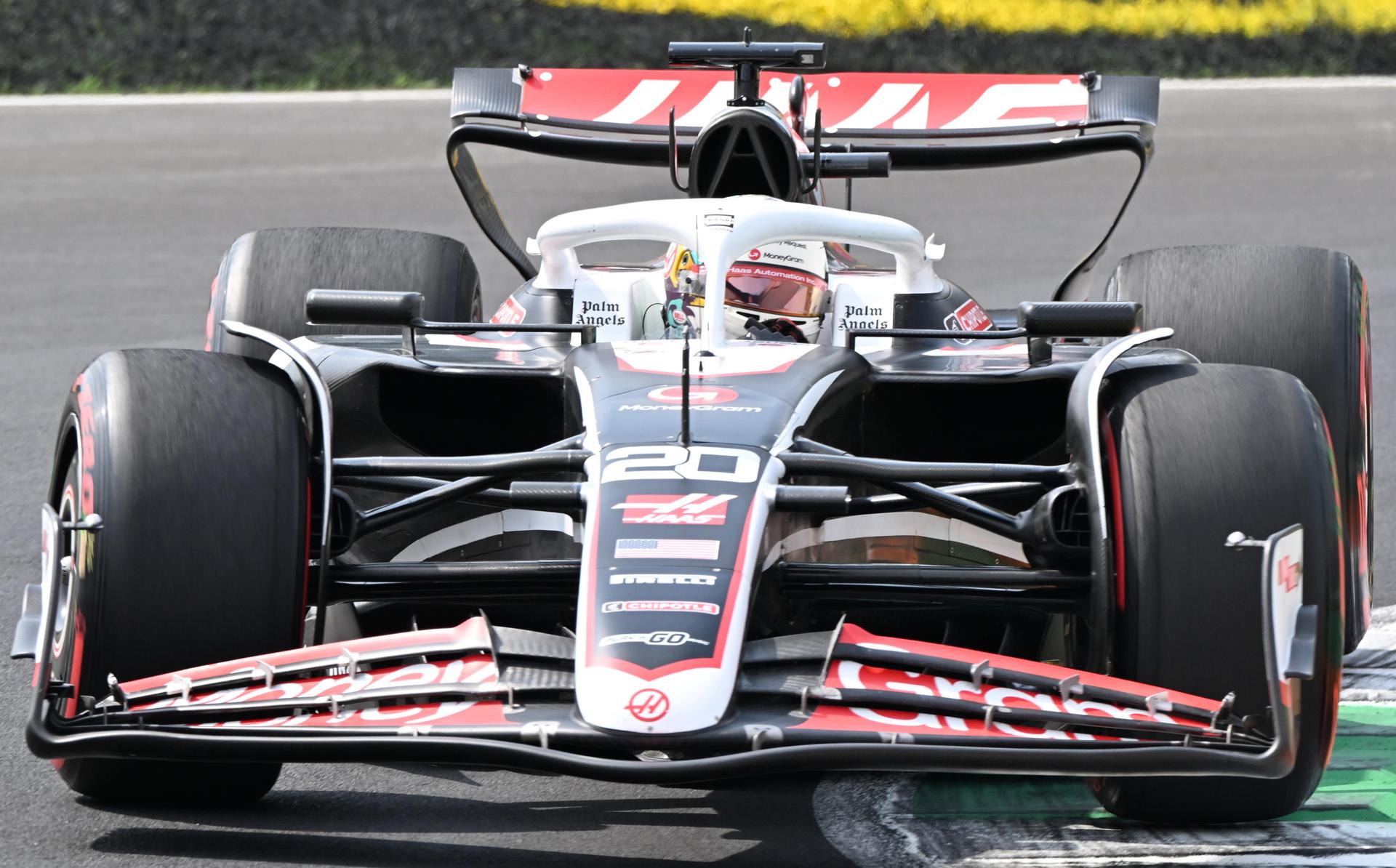 Magnussen se perderá por sanción el GP de Azerbaiyán