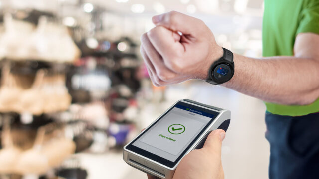 El Sumario - Bancamiga despliega sus recientes innovaciones financieras en la Fitelven Tarjeta tokenizada en el reloj - Bancamiga