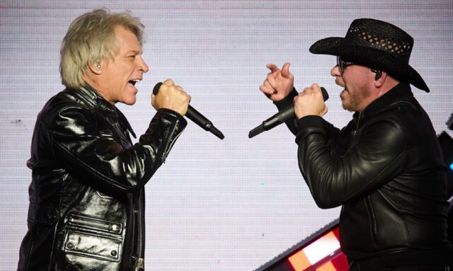 El Sumario - Bon Jovi y Pitbull se unen en versión de 'It's My Life' Bon Jovi y Pitbull