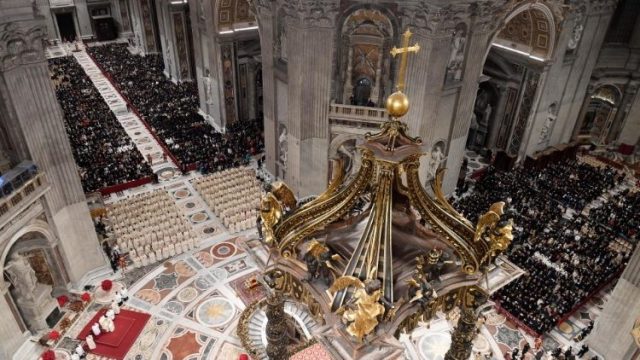 Santa misa de Nochebuena en el Vaticano