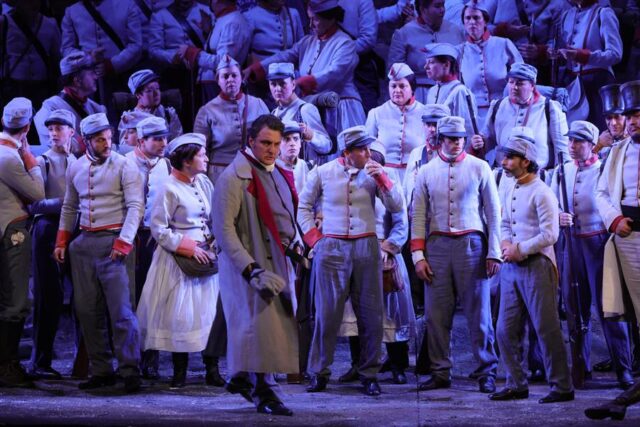 El Sumario - Descubren manuscrito de La fuerza del destino de Verdi La Scala de Milan