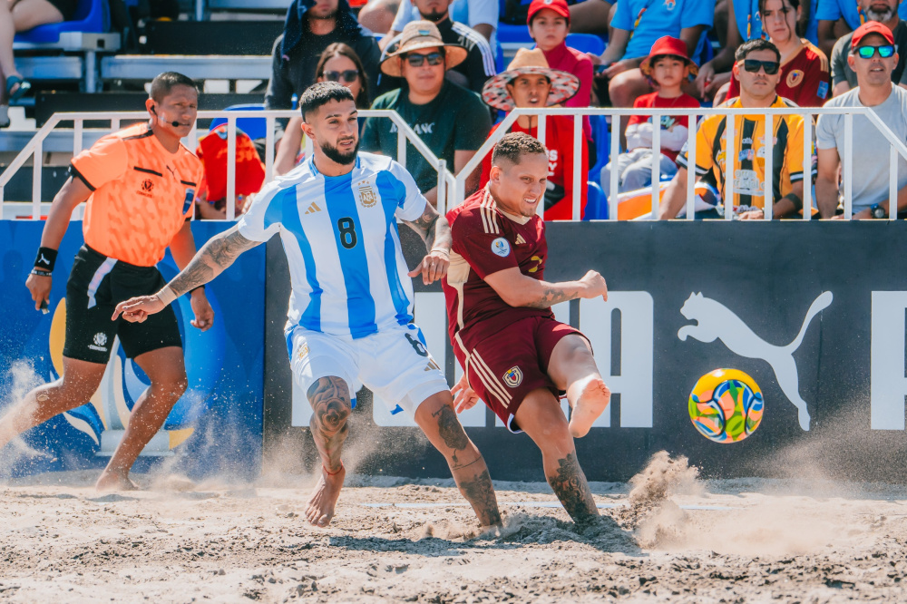 Venezuela Vs. Argentina - Copa América de Fútbol Playa